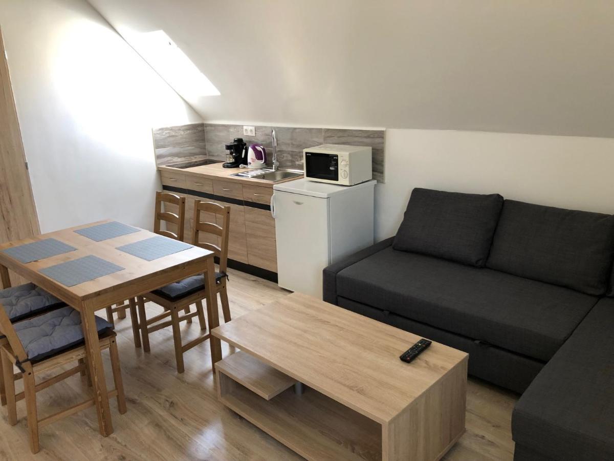 Pupos Apartman 시글리게트 외부 사진