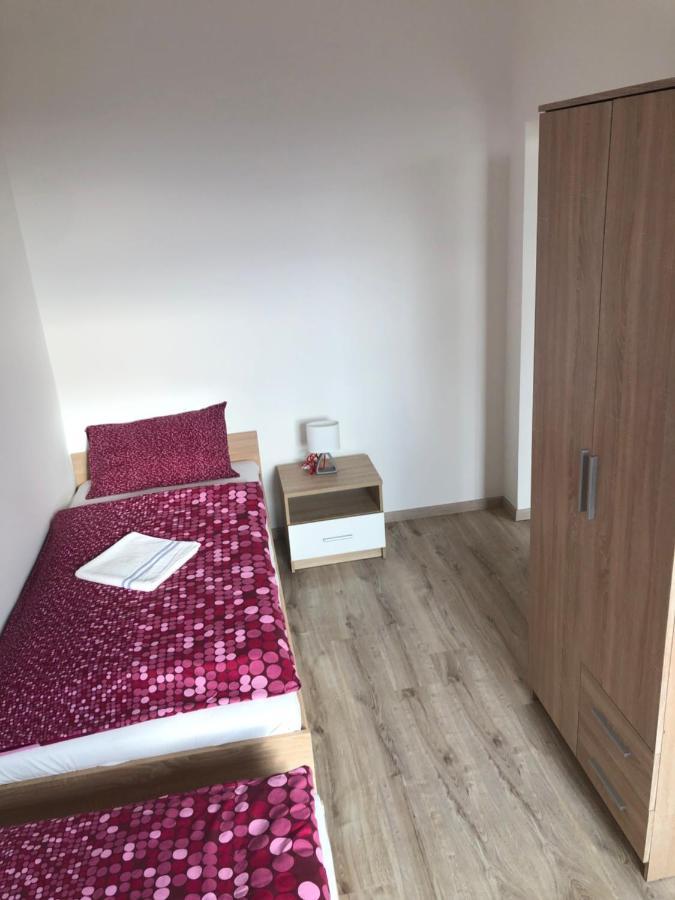 Pupos Apartman 시글리게트 외부 사진