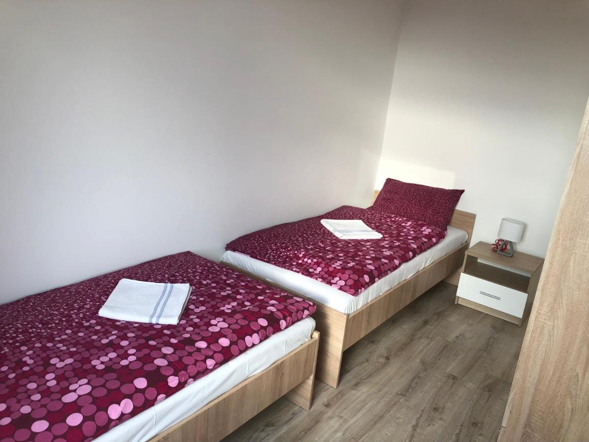 Pupos Apartman 시글리게트 외부 사진
