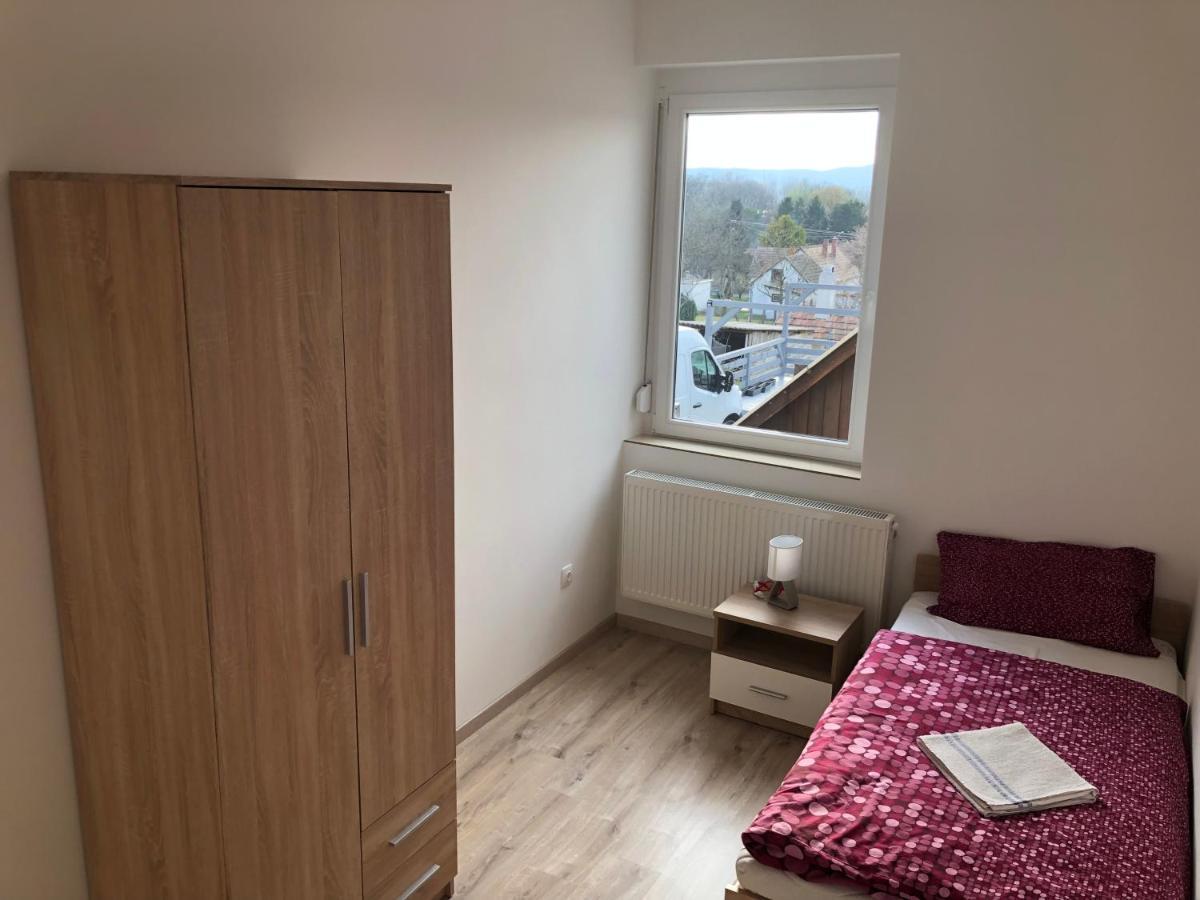Pupos Apartman 시글리게트 외부 사진