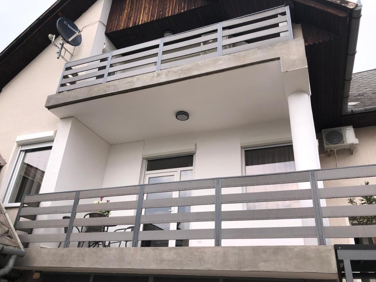 Pupos Apartman 시글리게트 외부 사진